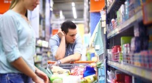 Construisez un garde-manger :protégez votre budget de la hausse des coûts alimentaires 
