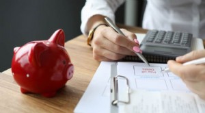 Reducción de deuda versus inversión:¿a cuál debería priorizar? 