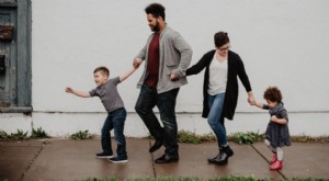 Seguridad financiera para padres que se quedan en casa:planificación y protección 