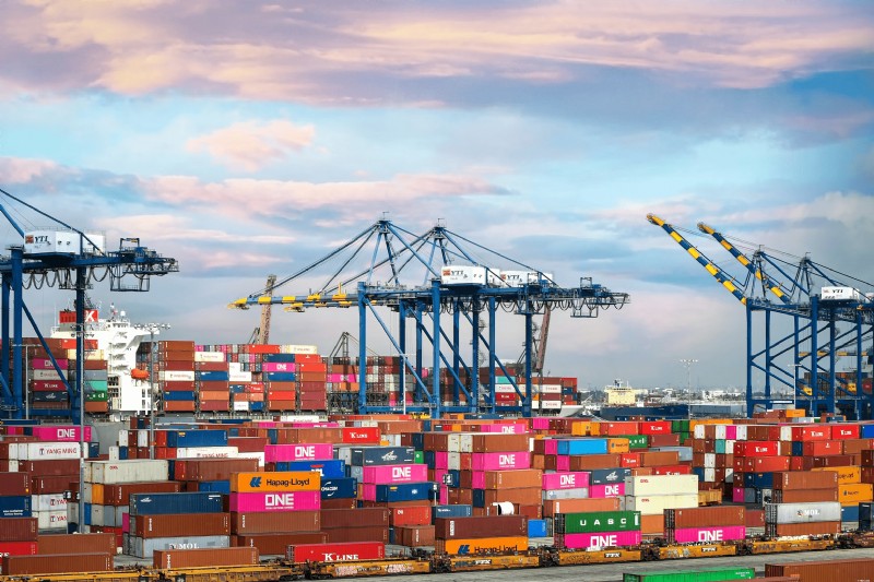 Perspectiva USD/INR para el año fiscal 27:Implicaciones para los exportadores indios 
