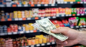 Luncurkan &Monetisasikan Pasar Anda:Panduan Langkah demi Langkah untuk Pendapatan $1K 