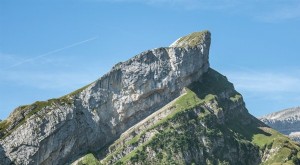 Why Switzerland Captivates Australians: 4 Compelling Reasons