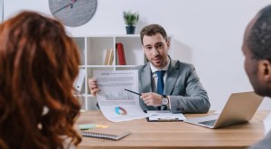 Investimenti attivi e passivi:quale strategia è giusta per te? 