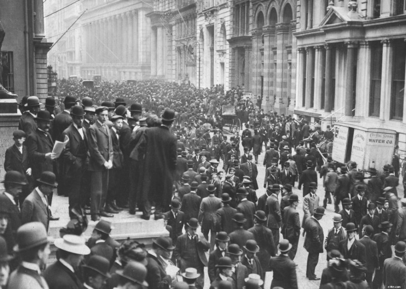 Keruntuhan Pasar Saham Historis:Penjelasan Penyebab &Dampaknya 