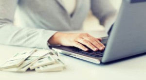 Broker Online Terbaik:Panduan Komprehensif untuk tahun 2024 