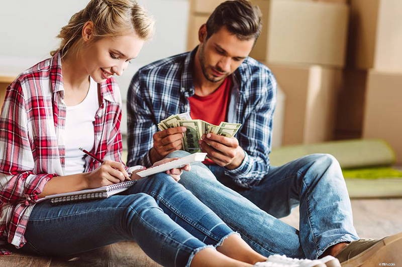 Retiro de su 401(k) antes de la jubilación:reglas, sanciones y alternativas 