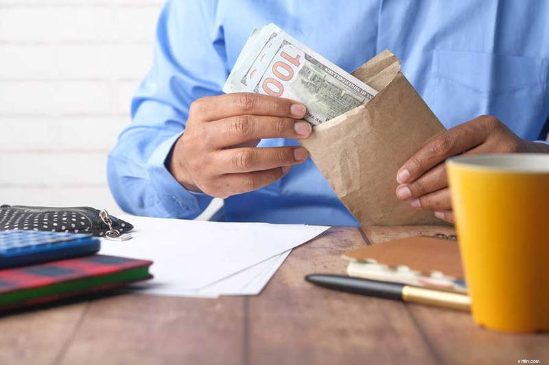 Sistem Amplop Uang Tunai:Panduan Sederhana untuk Penganggaran dan Penghematan 