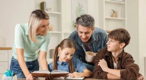 Inversión temprana para niños:una guía para padres sobre conocimientos financieros 